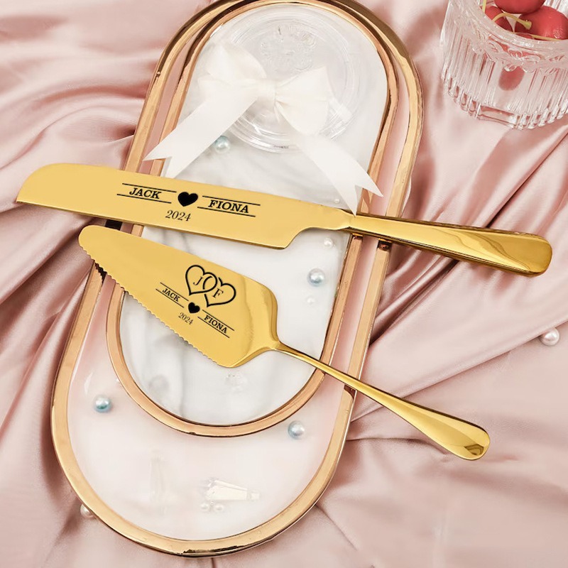 Personalized Wedding Cake Cutting Set